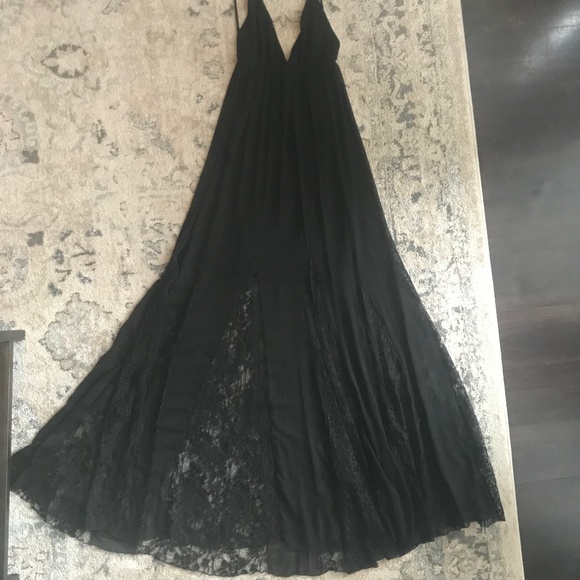 Alice & Olivia Black Halter Maxi w/Lace sz 4 - Picture 6 of 8